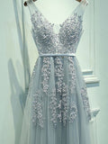 A-Line/Princess Sleeveless V-neck Tulle Appliqued Long Prom Dresses