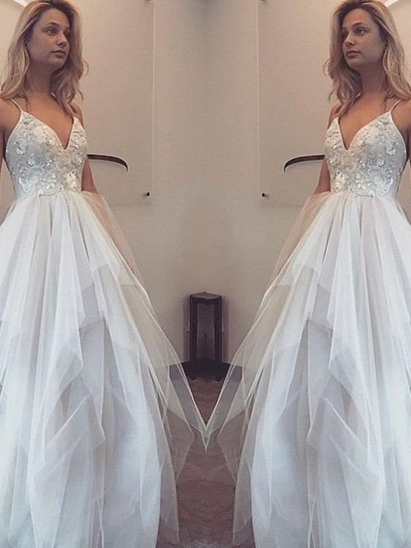 A-Line/Princess Spaghetti Straps Long Tulle Prom Formal Dresses with Applique