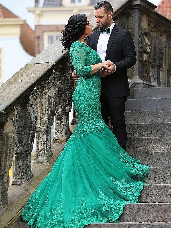 Trumpet/Mermaid V-neck Sweep/Brush Train 3/4 Sleeves Tulle Plus Size Prom Dresses with Applique