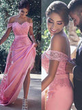 Sheath/Column Off-the-Shoulder Sleeveless Sweep/Brush Train Satin Prom Evening Dresses with Lace