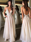 A-Line/Princess Spaghetti Straps Sleeveless Sweep/Brush Train Organza Prom Dresses with Lace