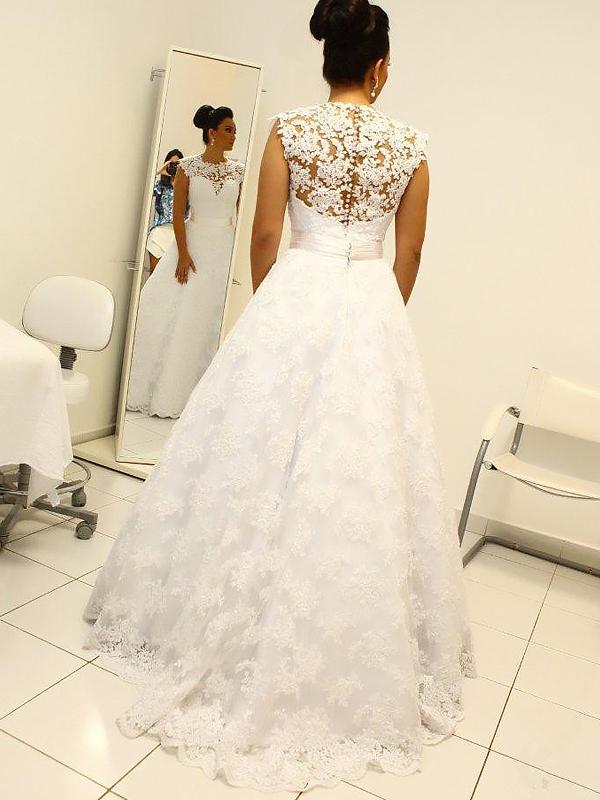 Ball Gown Scoop Floor-Length Sleeveless Lace Bridal Gown