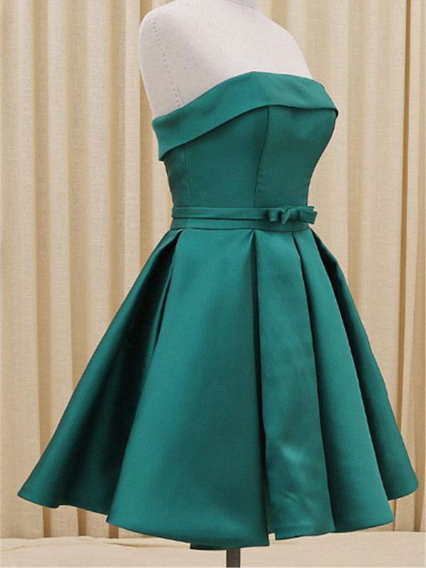 Simple A-Line/Princess Strapless Satin Sleeveless Short/Mini Prom Homecoming Dresses