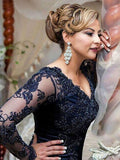 Sheath/Column V-Neck Long Sleeves Lace Sweep Train Mother of the Bride/Groom Dresses with Beading