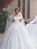 Ball Gown Off-the-Shoulder Court Train Short Sleeves Tulle Wedding Dresses