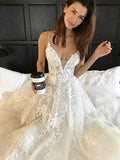 A-Line/Princess Spaghetti Straps Sweep Train Sleeveless Tulle Wedding Dresses