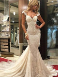 Trumpet/Mermaid V-neck Chapel Train Sleeveless Wedding Dresses with Lace