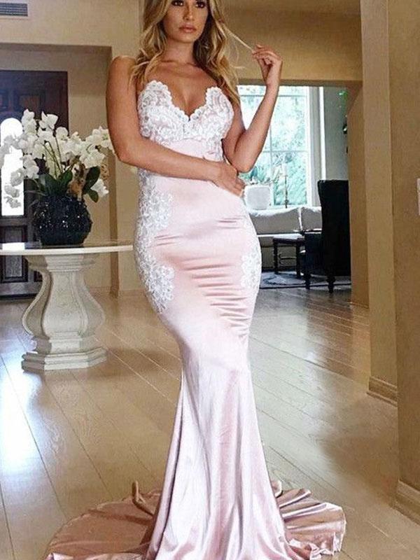 Trumpet/Mermaid Sweetheart Sweep/Brush Train Satin Sleeveless Backless Evening Dresses with Applique