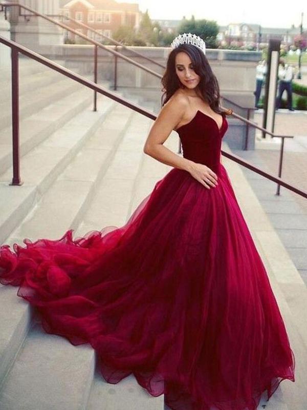 Ball Gown Sweetheart Court Train Tulle Prom Evening Formal Dresses